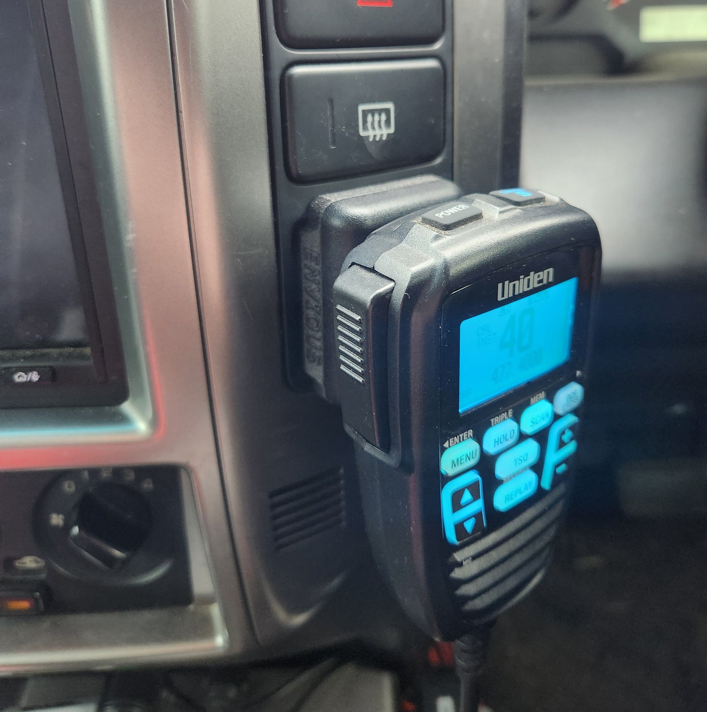 GU Series 4 Nissan Patrol UHF Hand Piece Mount Diff Lock Switch with Radio