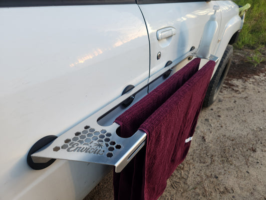 Magnetic 4WD Towel and Shower Organiser