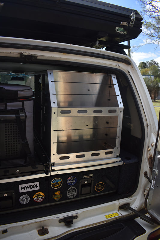 Aluminium Slide Out Pantry - Canopy - Closed - Front View